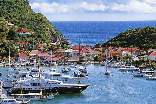 St Martin, St Barts, Anguilla, St Kitts & Nevis Bareboat & Crewed Yacht