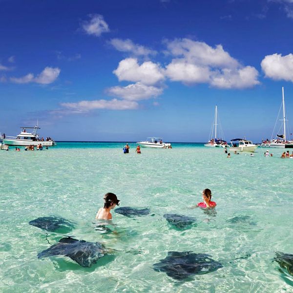 cayman-islands-bareboat-crewed-yacht-charters-sail-connections