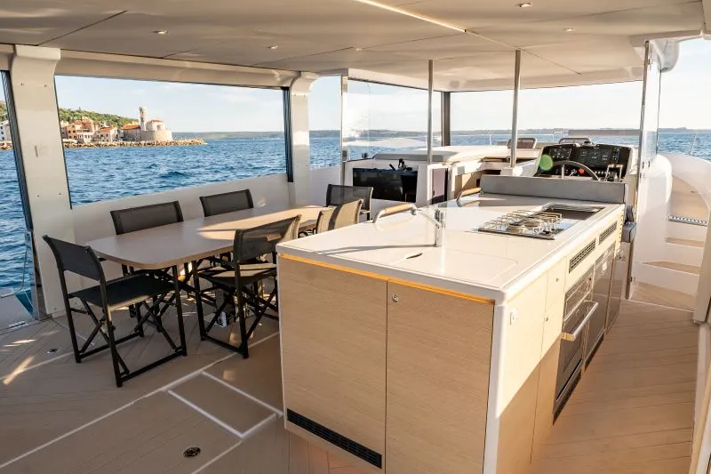 beneteau island concept back deck 2