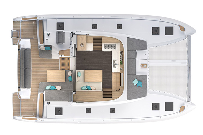 Lagoon 43  layout main deck