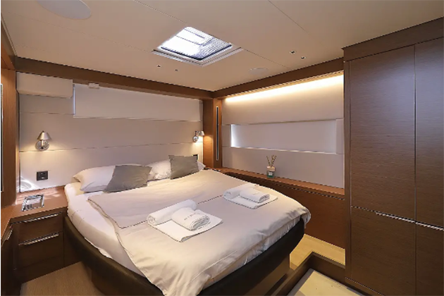 Lagoon Sixty 7 "Mastermind' master cabin