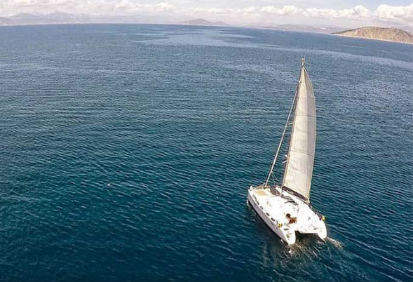 Lagoon 500 - 'Moonlight', Fully Crewed Catamarans Charter - Sail ...